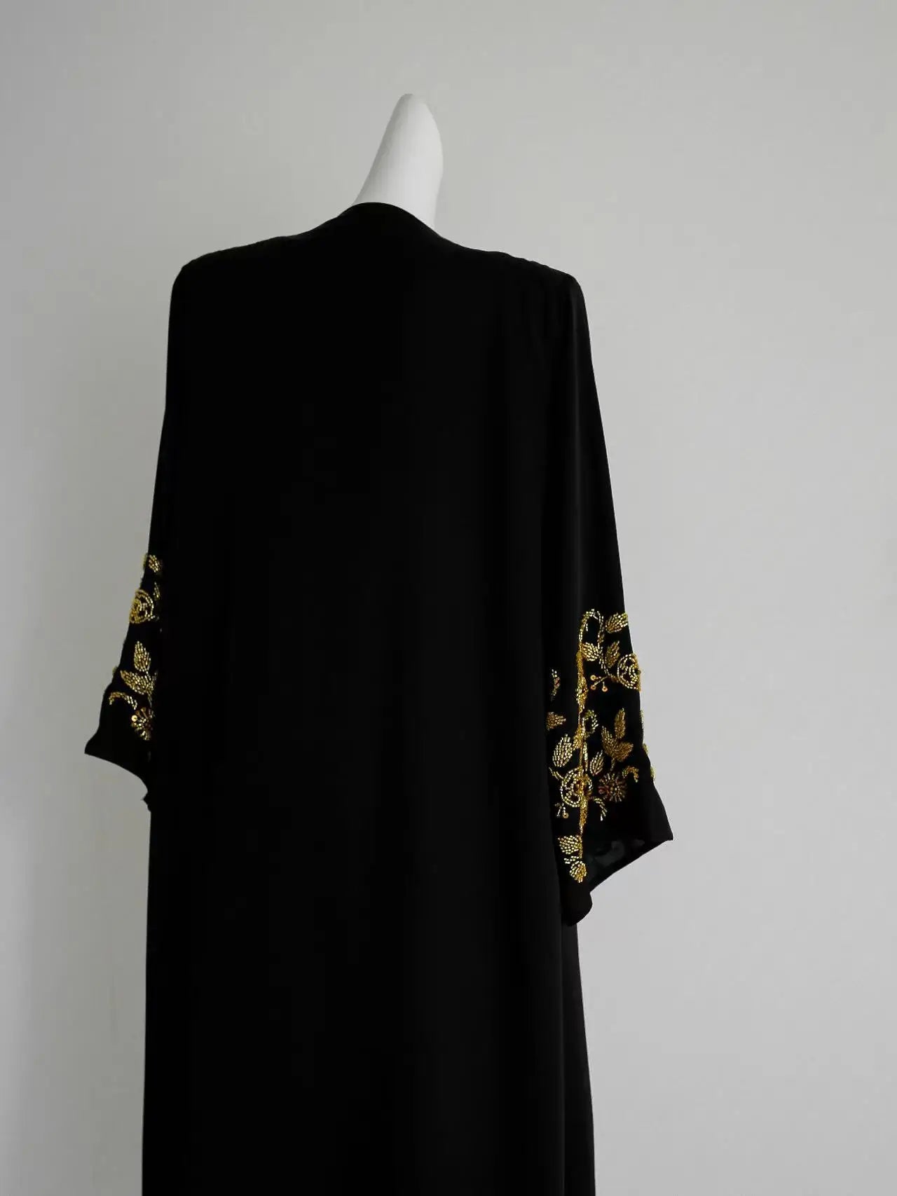Luxury Abaya Embroidered Sequin Evening Abaya Long Sleeve Modest Abaya Middle Eastern Black Gown Hijab Friendly Party Wear