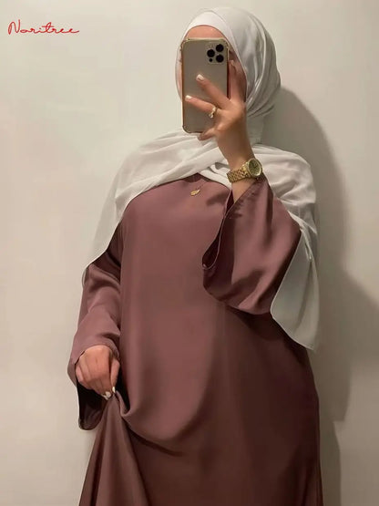 Fashion Sliky Djellaba Muslim Dress Dubai Full Length Flare Sleeved Soft Abaya Dubai Turkey Muslim Islam Robe WY921