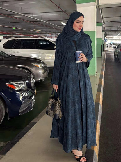 Printed Loose Long-Sleeved Elegant Arabic Abaya Robe Comes with a Headscarf
